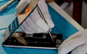 Major Reasons for Cell Phone Repair in Peoria