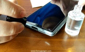 How To Fix Scratches On Liquid Screen Protector